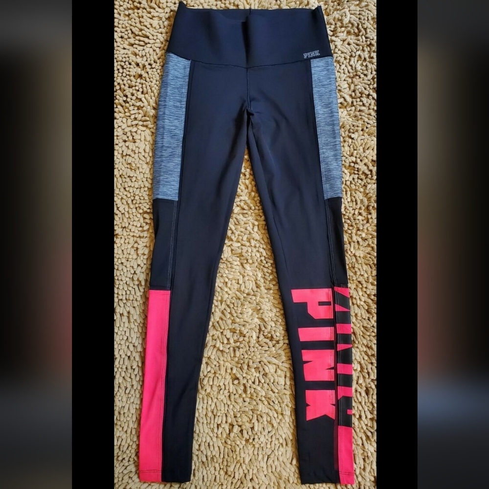 PINK VICTORIA SECRET LEGGINGS
